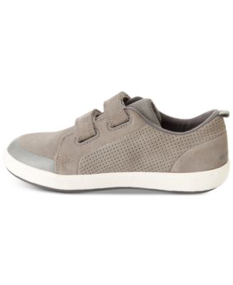 stride rite jude sneaker