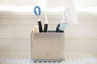 OXO Good Grips Soap Squirting Dish Brush 