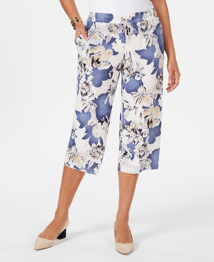 JM Collection Floral-Print Pull-On Capris, Created for Macy's & Reviews ...