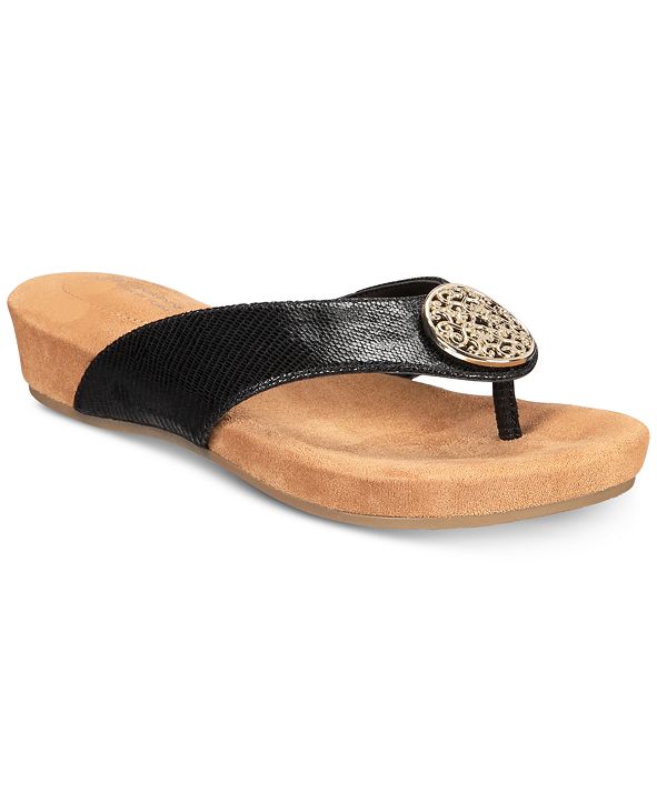 Giani Bernini Ronnah MemoryFoam Sandals, Created for Macy
