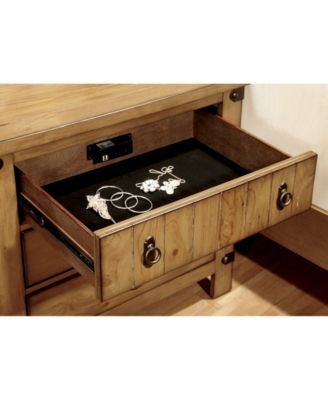 Sesco 3-drawer Nightstand