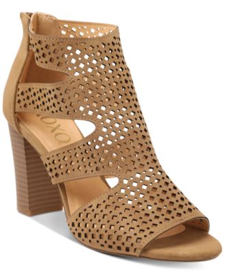 xoxo shoe brand