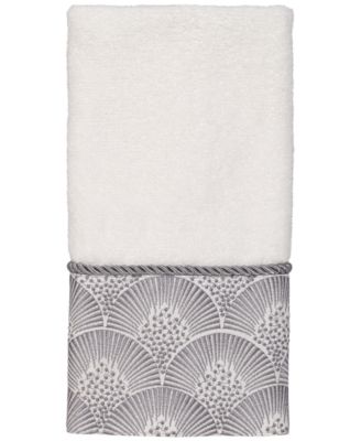 Deco Shells Bordered Cotton Fingertip Towel, 11" x 18"
