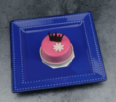 16 Piece Square Beaded Stoneware Dinnerware set, Service for 4