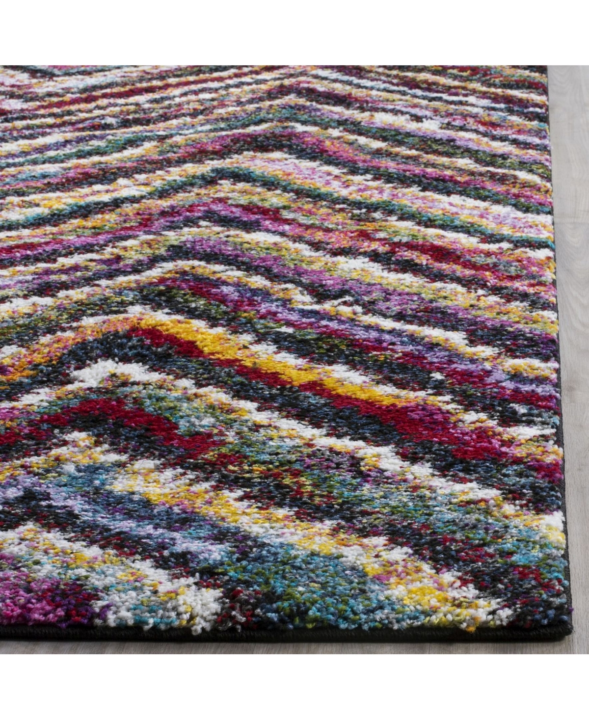 Safavieh Fiesta FSG363Area Rug - Multi
