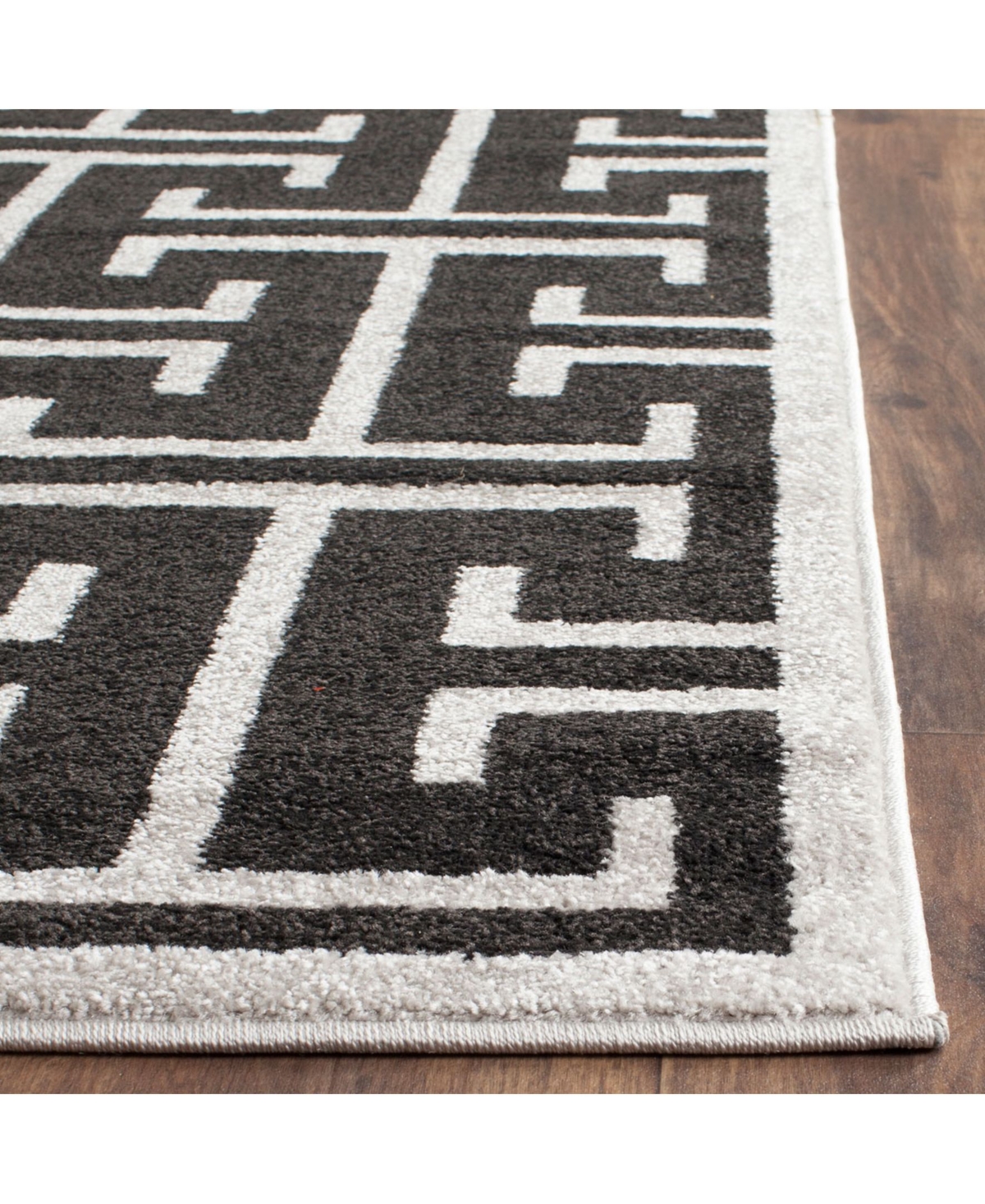 Safavieh Amherst Anthracite and Light Gray 9' x 12' Area Rug - Black