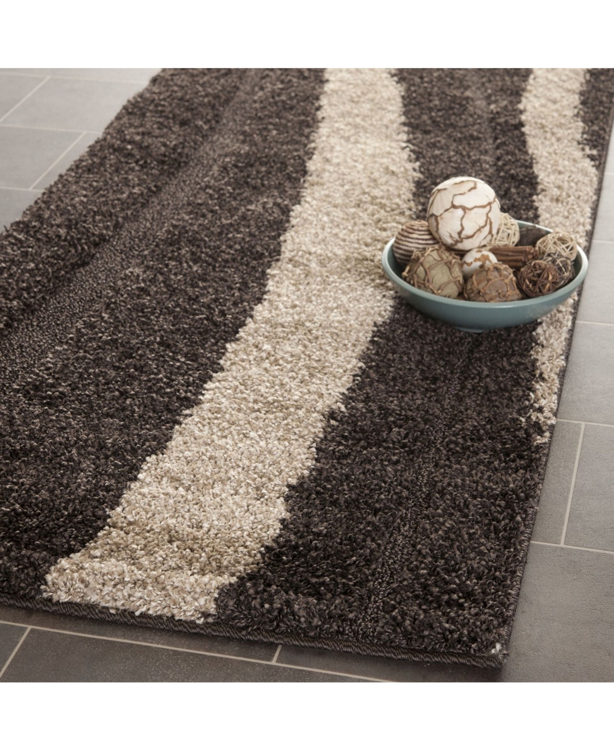Safavieh Florida Shag SG451 Area Rug -Beige