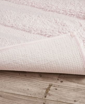 Pearl Tufted Channel Bath Rug, 21" x  34"