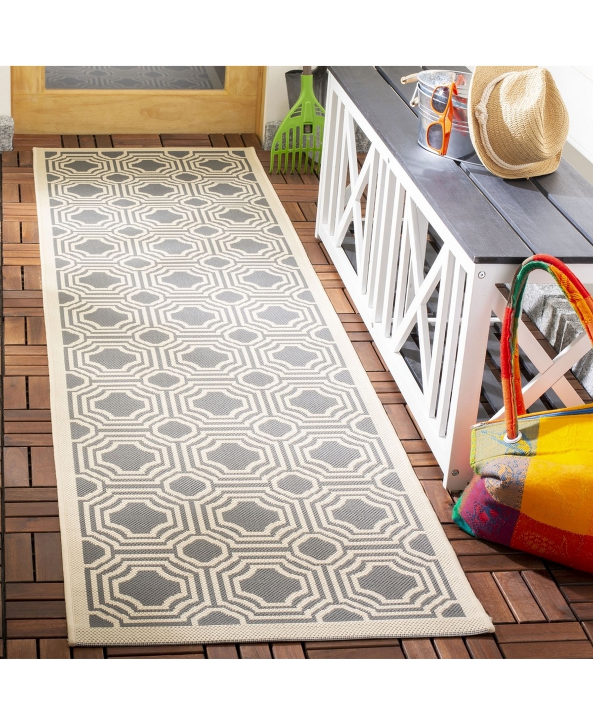 Safavieh Courtyard CY6112and Beige 2'3