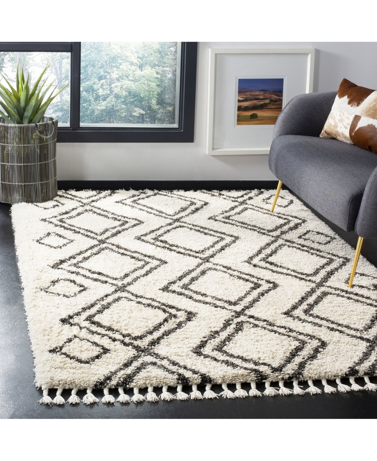 Safavieh Moroccan Fringe Shag MFG247and Charcoal X Area Rug - Cream