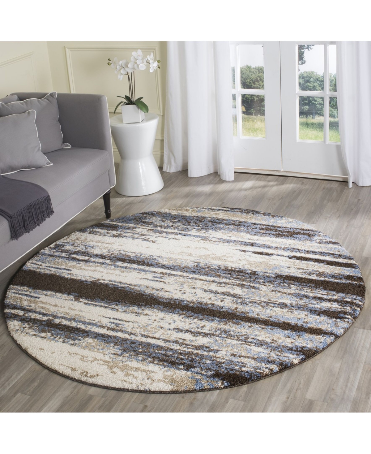 Safavieh Retro RET2138and Blue 6' x 6' Round Area Rug - Cream