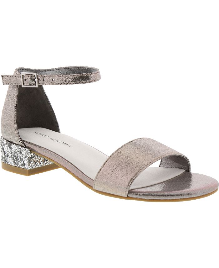Pioneering Macys Stuart Weitzman