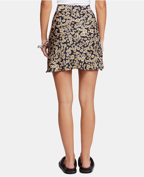 phoebe short skirt
