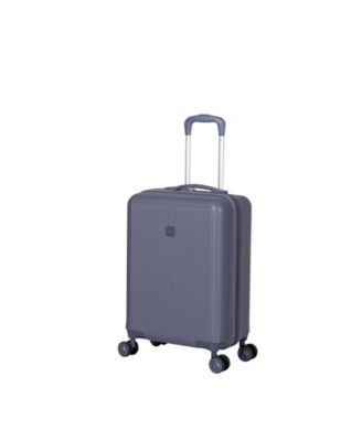 22 spinner luggage