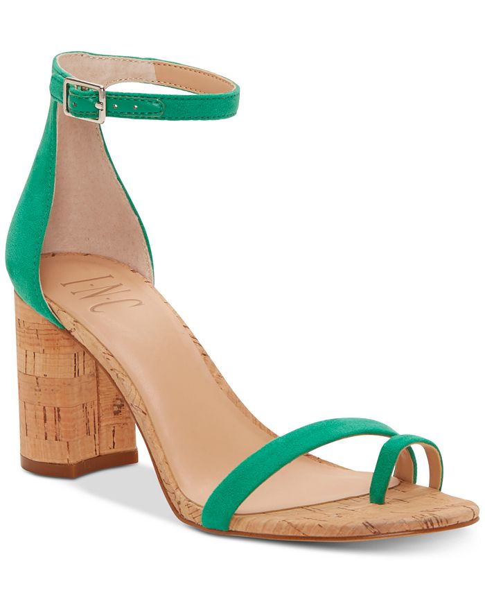 Toe ring shop block heel sandal