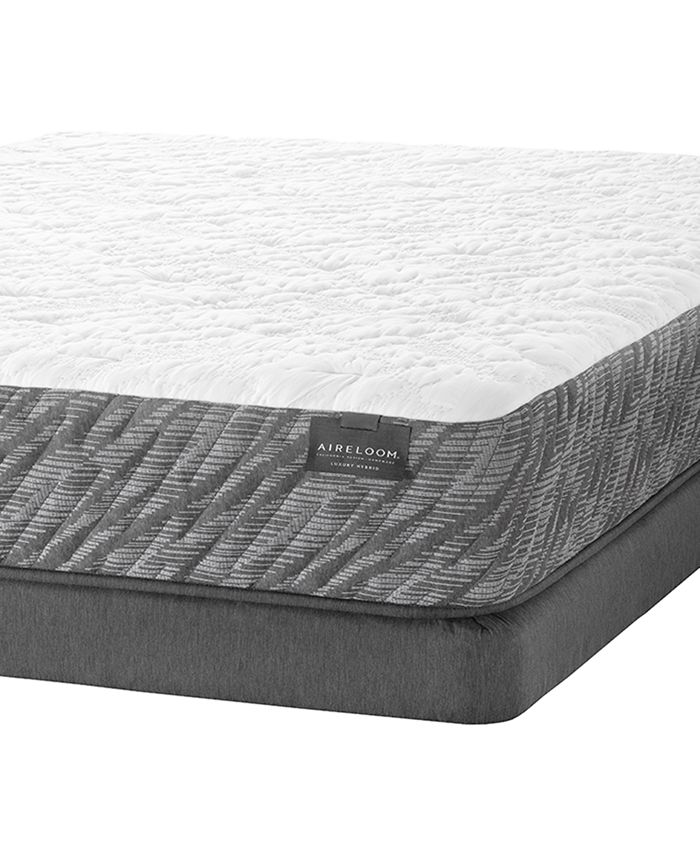 Aireloom Hybrid 13.5" Plush Mattress Set Queen Macy's