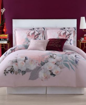 Shop Christian Siriano New York Christian Siriano Dreamy Floral Duvet Cover Set In Multiple