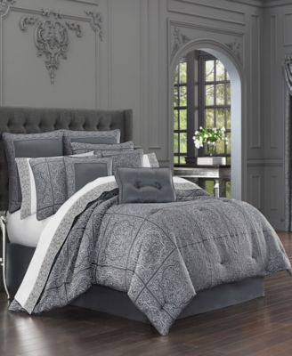J Queen New York - Rigoletto Charcoal King Comforter Set
