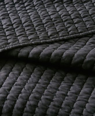 Keaton Quilted Quilt Sets