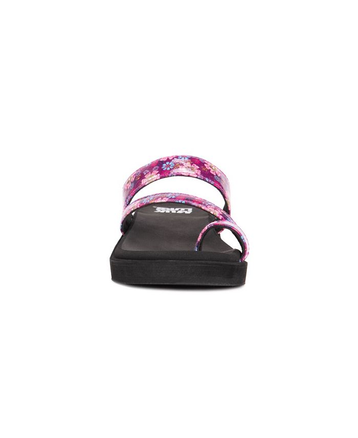 muk luks pitch solo wedge