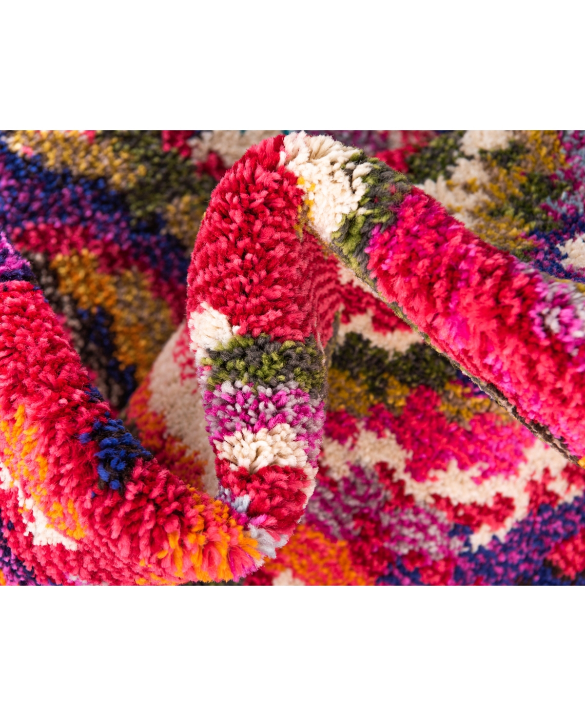 Bayshore Home Newwolf New1Area Rug - Multi