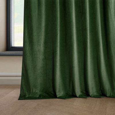 Heritage Plush Velvet Room Darkening Curtain
