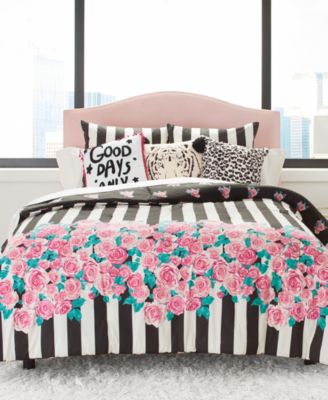 Betsey Johnson - Romantic Roses Comforter Set, Twin/Twin XL