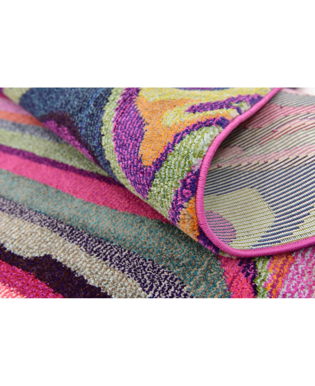Bayshore Home Crisanta Crs1Area Rug - Multi