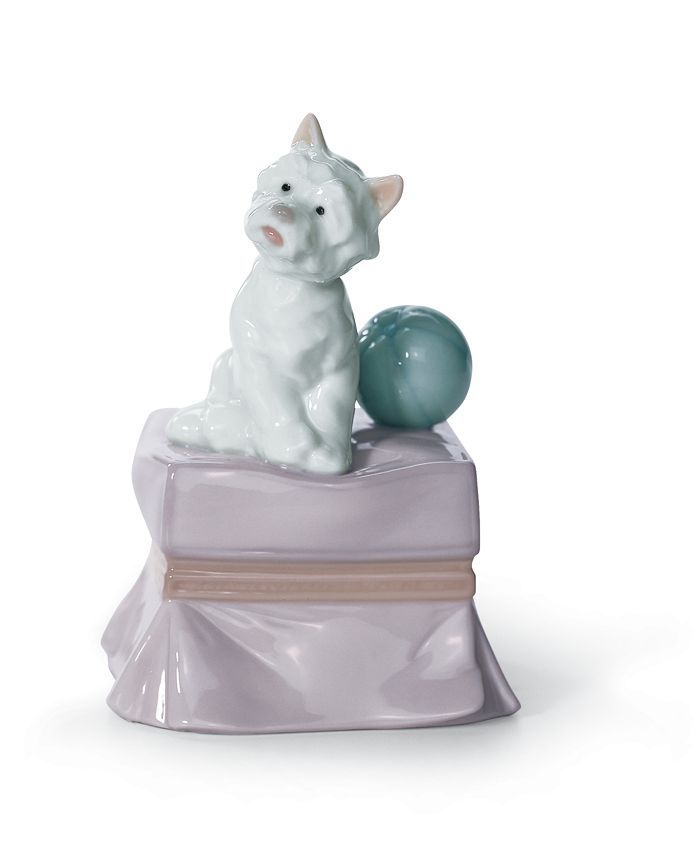 lladro dog with flowers