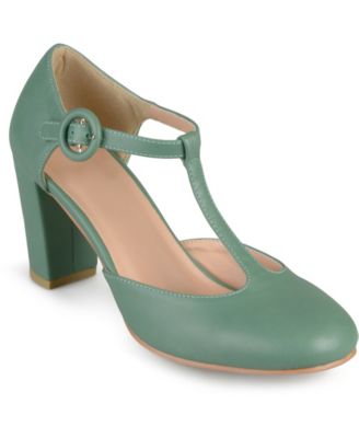 green pumps size 9