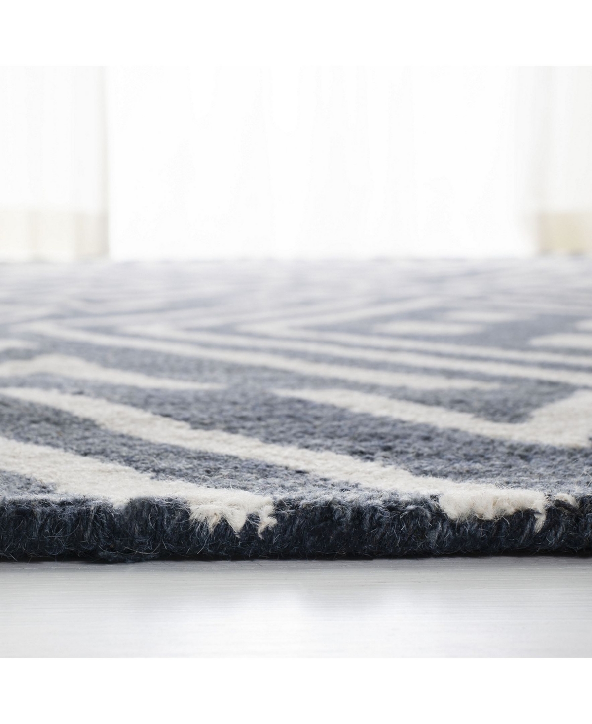Lauren Ralph Lauren Imani Geometric LRL6609NX Area Rug - Slate