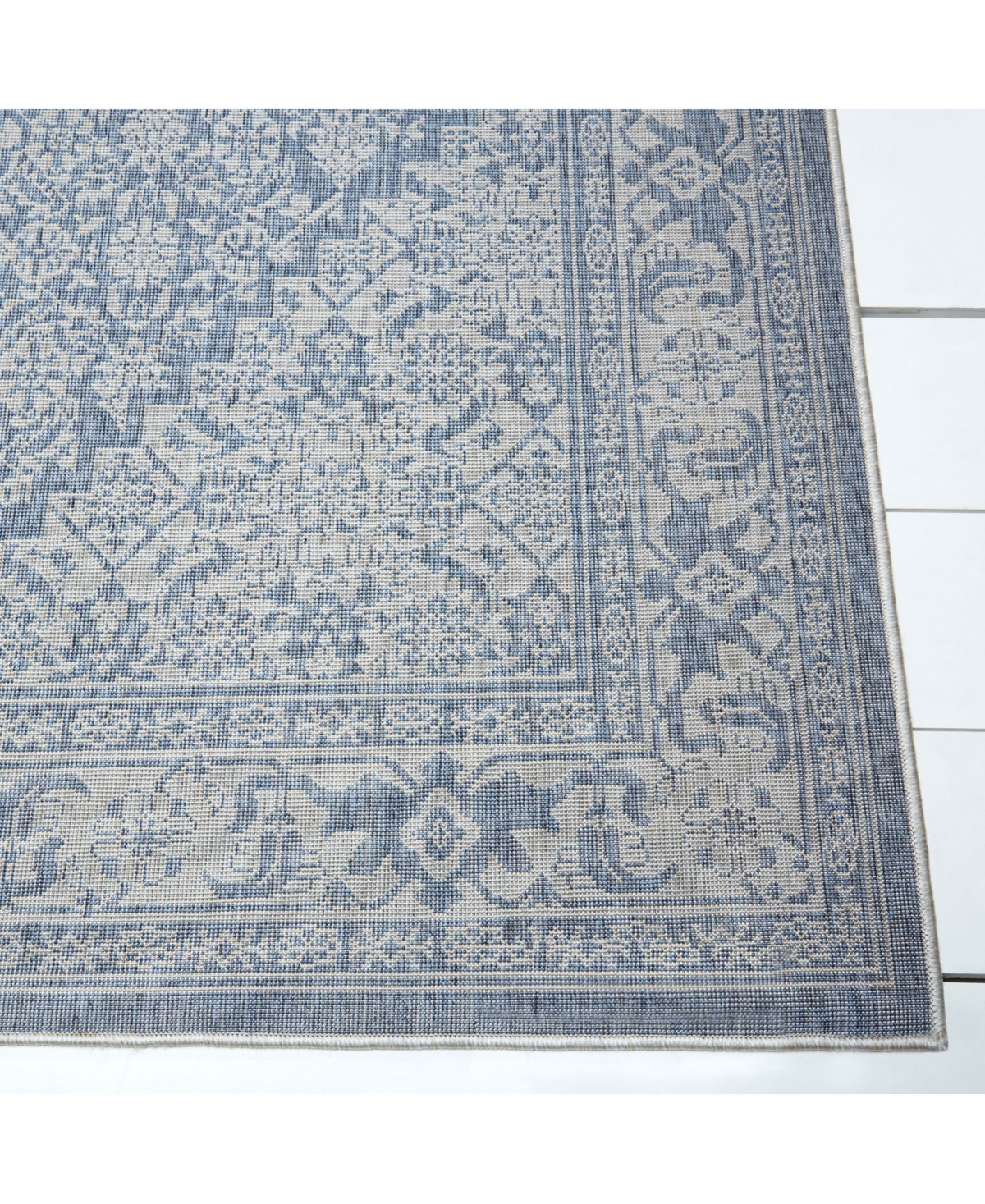 Nicole Miller Patio Country DahliaOutdoor Area Rug Collection - Blue