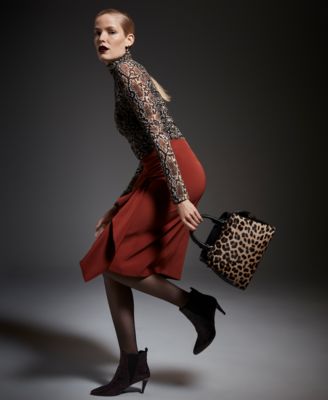 Jet-Tone Thick Small Hoop Earrings 3/4"