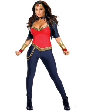 BuySeason Women's Wonder Woman Deluxe Costume