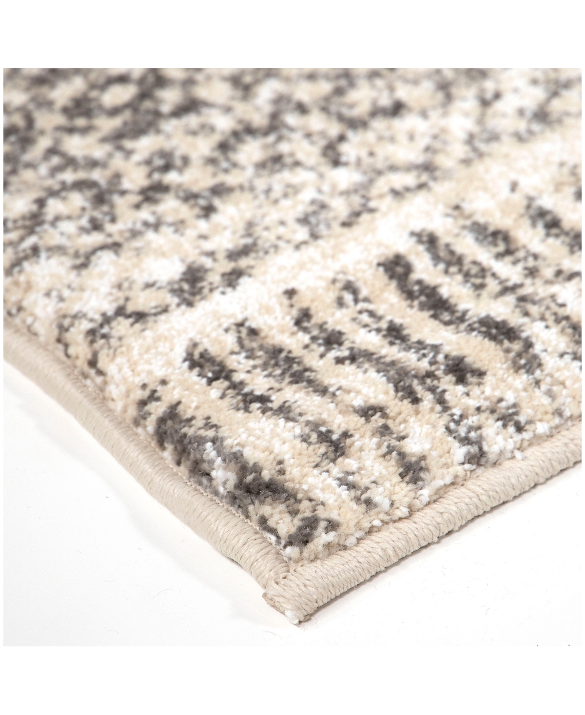 Orian Adagio ArrowheadArea Rug - Silver Tone