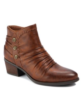 macys baretraps booties