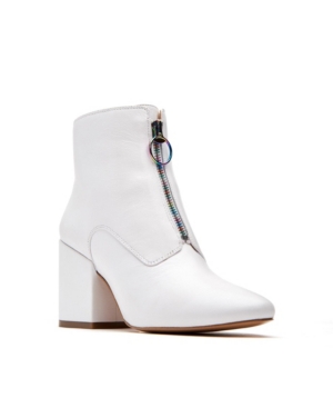 Katy Perry Justine Booties Women's Shoes In White
