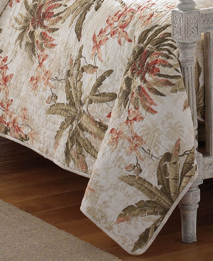 Tommy Bahama Home Tommy Bahama Bonny Cove White Reversible 3Piece King