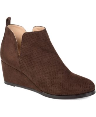 Journee Collection