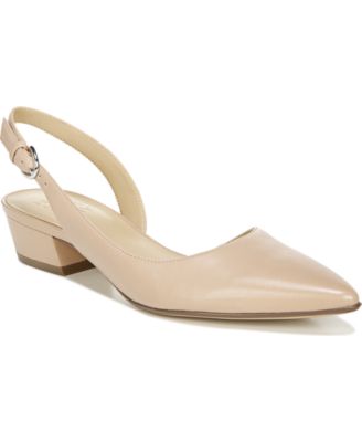 naturalizer beige heels