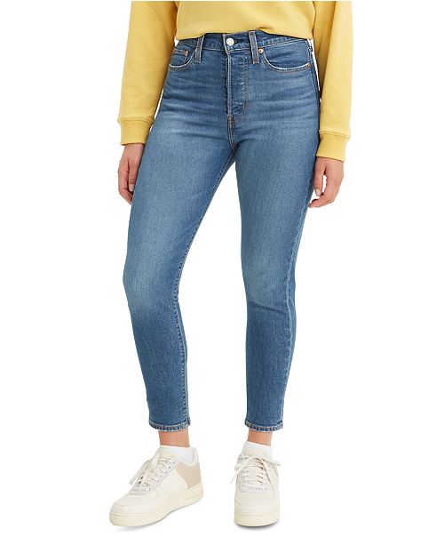 skinny wedgie levis