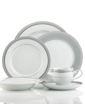 3 Mikasa Gothic buying Platinum Dinner Plates NEW