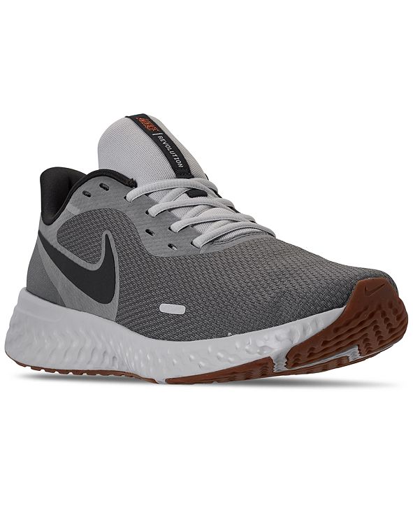 nike revolution 5 men's running reviews
