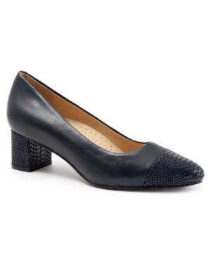 image of Trotters Kiki Pump Women-s Shoes