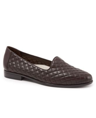 extra wide women's flats