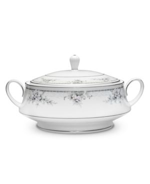 NORITAKE SWEET LEILANI COVERED VEGETABLE BOWL 48 OZ.