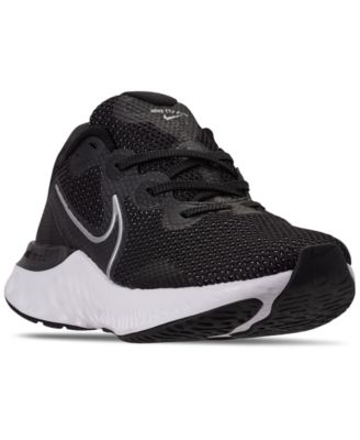 macys nike running shoes