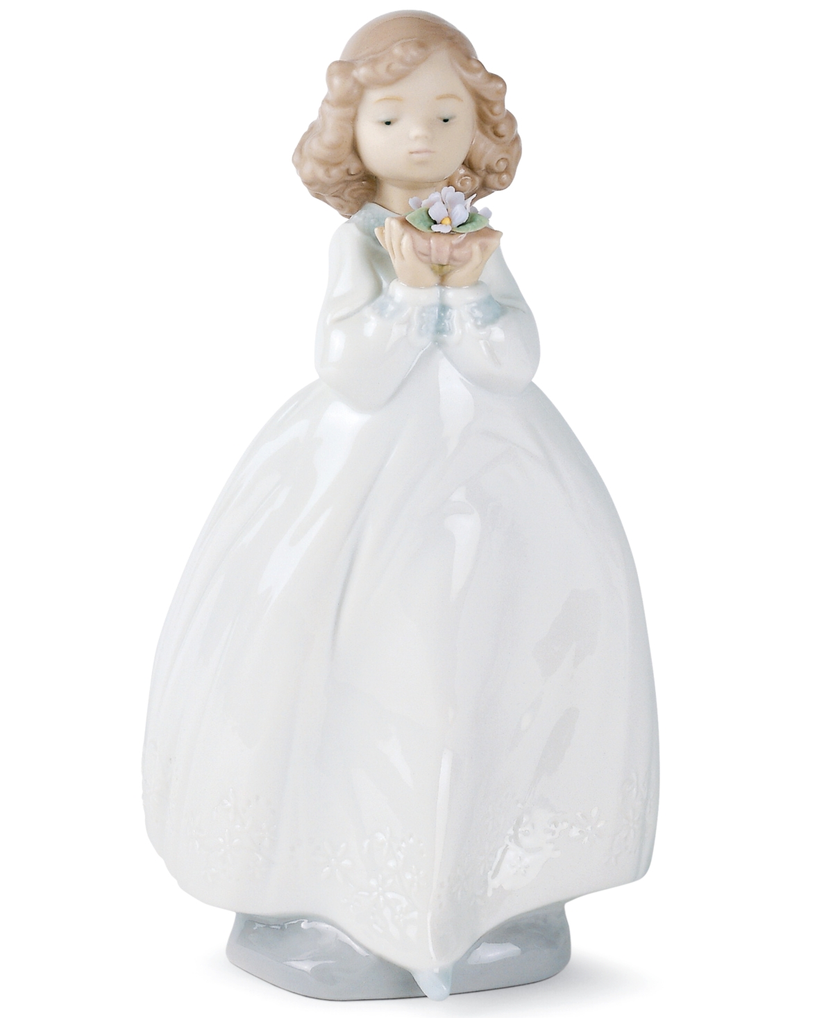 Nao by Lladro Flower Girl Collectible Figurine