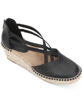 kenneth cole reaction wedges