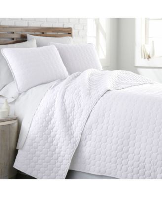 Ultra-Soft Lightweight Embroidered 3-Pc. Quilt Set, King/California King